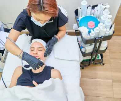 Facial Treatment Lavalen