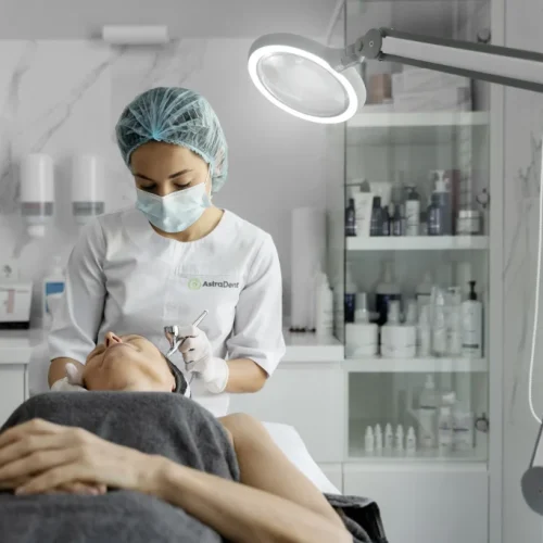Klinik Kecantikan dan Pelangsingan