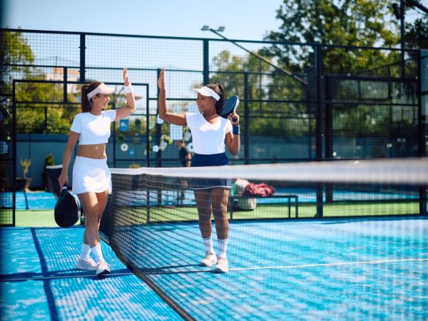 turnamen padel pakai kebaya lavalen beauty