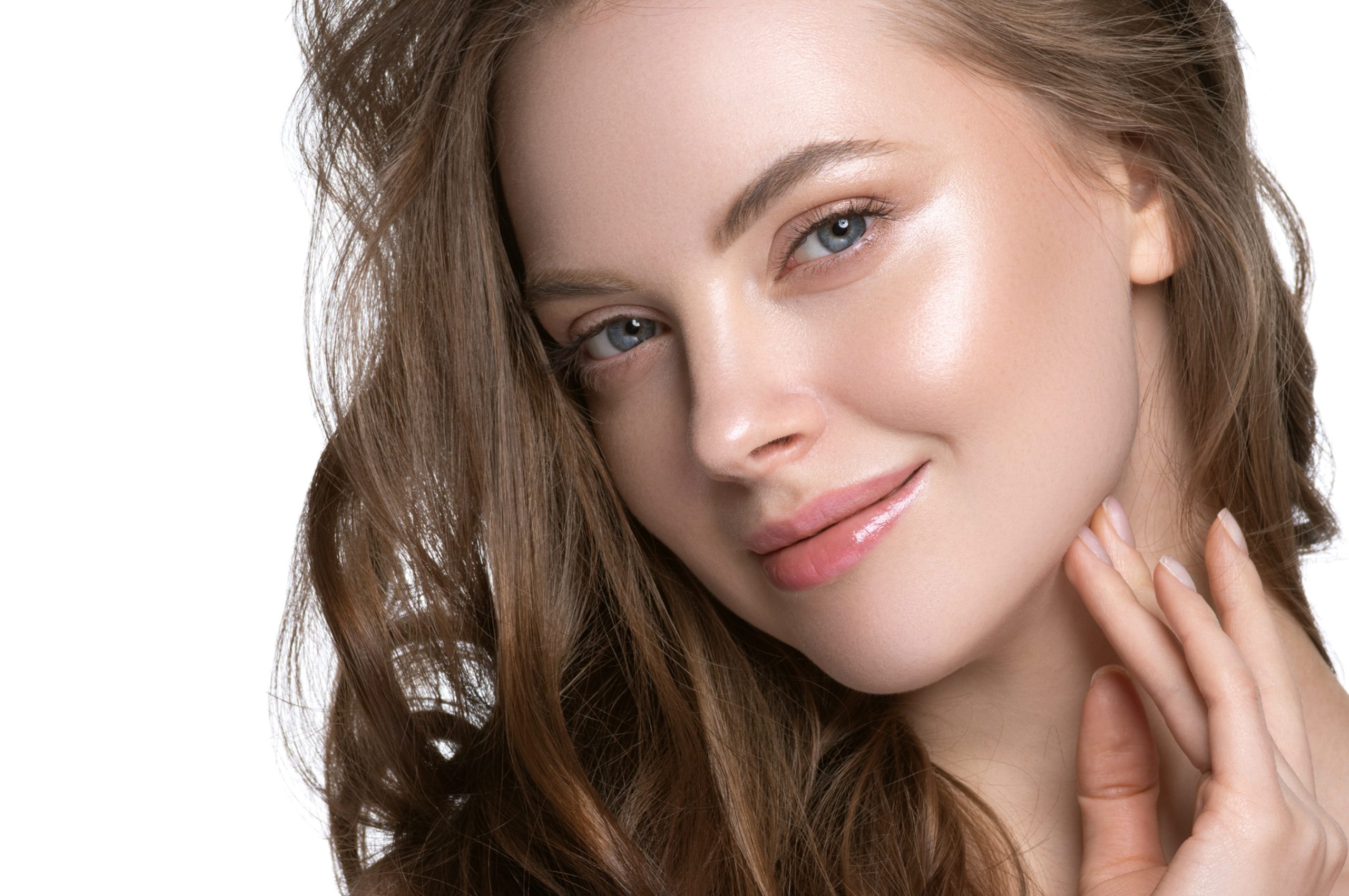 klinik yang dapat mencerahkan kulit yaitu Lavalen Beauty