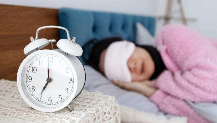 kurang tidur penyebab penuaan dini