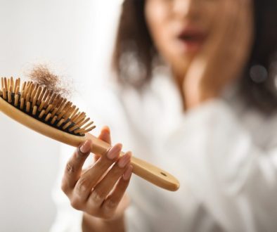 rambut rontok setelah liburan