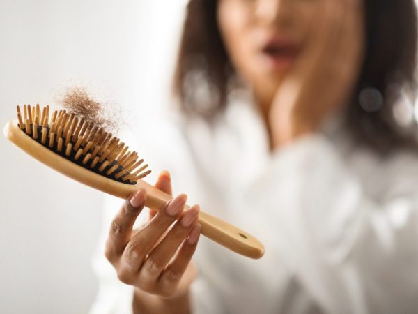 Rambut rontok setelah melahirkan